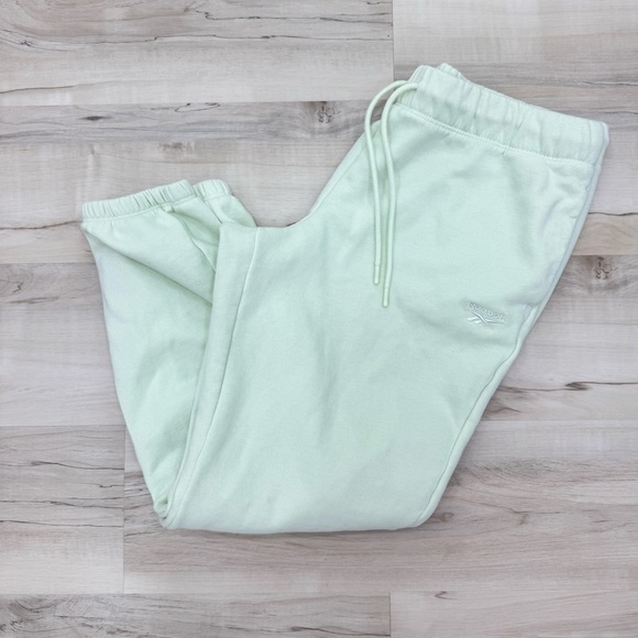 Reebok light green ID Energy Fleece Jogger Sweatpants Sz XL EUC - Picture 1 of 6